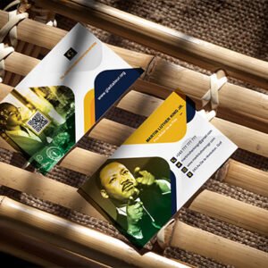 100 cartes de visite design en triangle